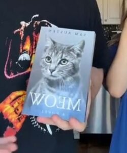 Read more about the article Meow: A Purrfectly Puzzling Novel