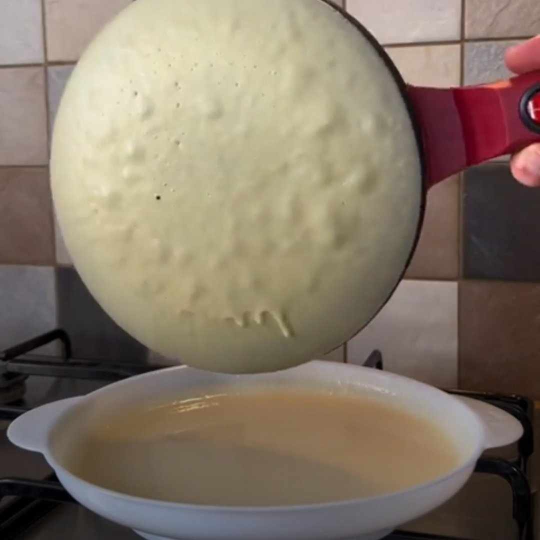 Read more about the article Crepes Made Easy: Moss & Stone Crepe Maker